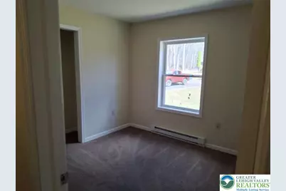 1714 Upper Valley, Chestnuthill Twp, PA 18330 - Photo 3