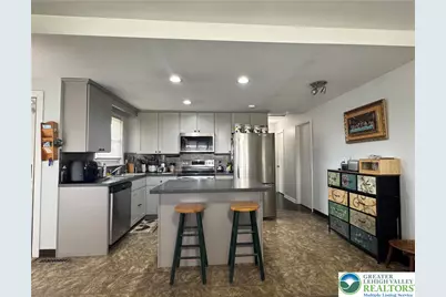 4383 Truman Street, Whitehall Township, PA 18052 - Photo 13