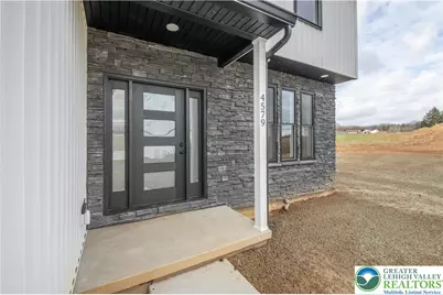 4579 Quarry Street, Whitehall Township, PA 18052 - Photo 5