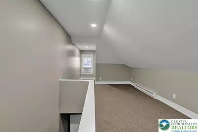 2020 Washington Boulevard, Wilson, PA 18042 - Photo 19