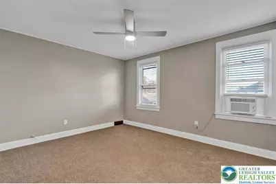 2020 Washington Boulevard, Wilson, PA 18042 - Photo 15