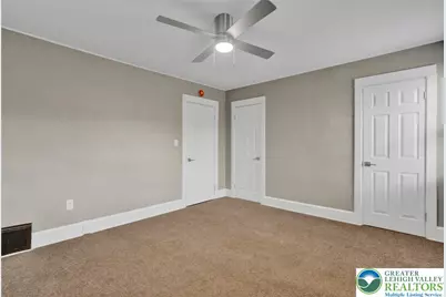 2020 Washington Boulevard, Wilson, PA 18042 - Photo 13