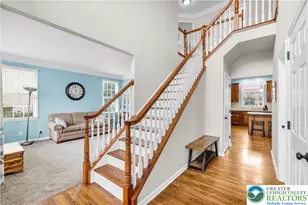 4998 Derby Ln, Bethlehem Township, PA 18020 - Photo 5