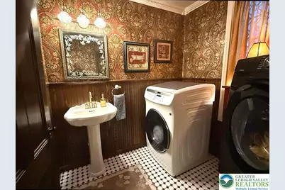 6423 Front Street, Lower Mt Bethel Twp, PA 18013 - Photo 31