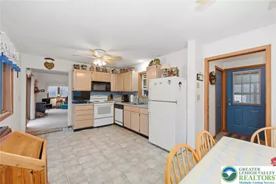 304 McKuen Way, Penn Forrest, PA 18210 - Photo 17