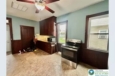 206 Main Street, Stockertown Boro, PA 18083 - Photo 3