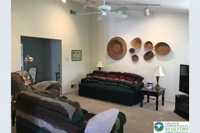 3605 Chalmette Road, South Whitehall Township, PA 18104 - Photo 9