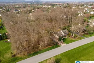 369 Manor Dr, Lower Nazareth Twp, PA 18064 - Photo 5