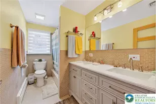 2607 Swanson St, Palmer Twp, PA 18045 - Photo 25