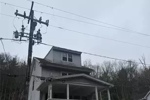 349 W Broadway, Jim Thorpe, PA 18229 - Photo 1