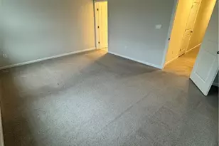 1085 Turnstone Dr, Upper Macungie Township, PA 18051 - Photo 21