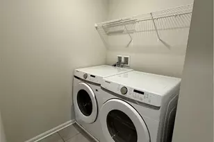 1085 Turnstone Dr, Upper Macungie Township, PA 18051 - Photo 29