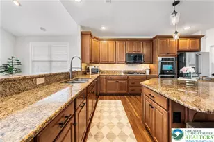 6578 Arbordeau Ln, Macungie Boro, PA 18062 - Photo 11