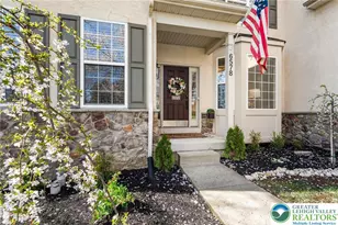 6578 Arbordeau Ln, Macungie Boro, PA 18062 - Photo 3