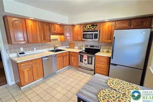 194 Springhouse Rd, Allentown City, PA 18104 - Photo 3