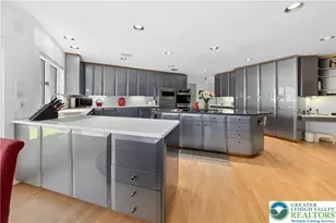 2334 Riverbend Rd, Lower Macungie Township, PA 18103 - Photo 13