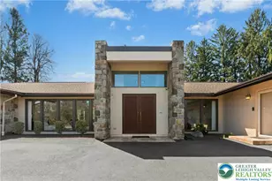 2334 Riverbend Rd, Lower Macungie Township, PA 18103 - Photo 3