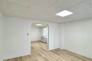 213 W Chew St, Allentown City, PA 18102 - Photo 3