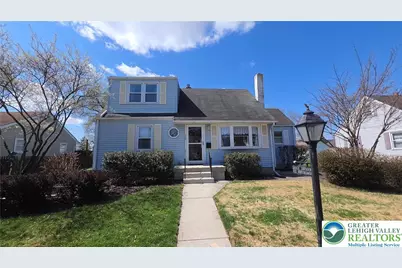 522 Rentzheimer Drive, Hellertown, PA 18055 - Photo 5