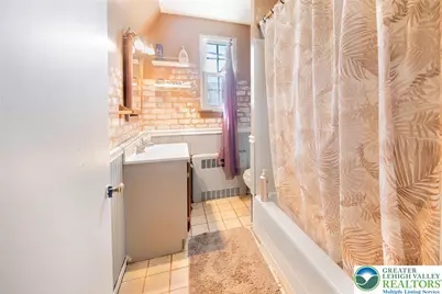 17 N 12th Street, Catasauqua Boro, PA 18032 - Photo 9