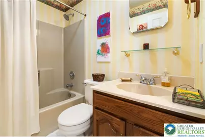 1029 Hawthorn Road, Salisbury Township, PA 18103 - Photo 29