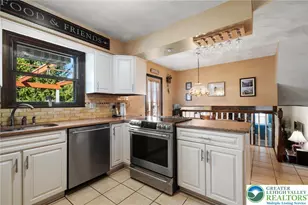 1029 Hawthorn Rd, Salisbury Township, PA 18103 - Photo 5