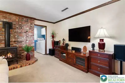 1029 Hawthorn Road, Salisbury Township, PA 18103 - Photo 11