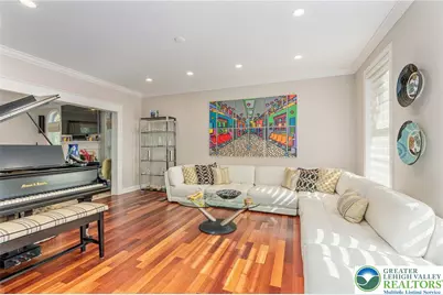 5615 Kernsville Road, North Whitehall Township, PA 18069 - Photo 17