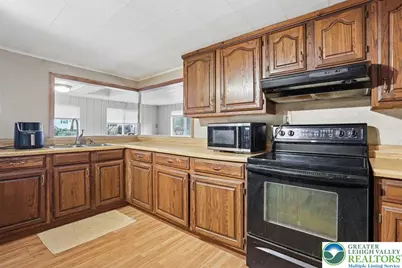 740 Main Street, Coolbaugh Twp, PA 18466 - Photo 21