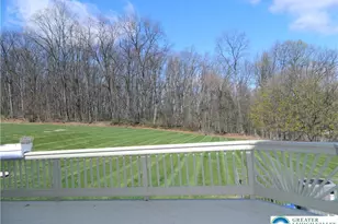 735 Stone Hill Dr, Lehigh Township, PA 18088 - Photo 5