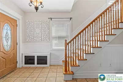 956 Club Avenue, Allentown City, PA 18109 - Photo 3