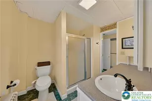 945 Main St, Bethlehem City, PA 18018 - Photo 41