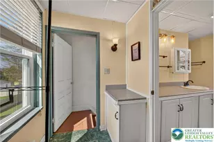 945 Main St, Bethlehem City, PA 18018 - Photo 43