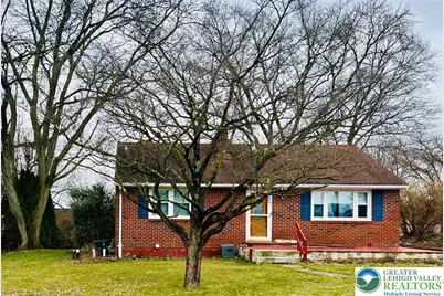 2121 7th Street, Bethlehem Township, PA 18020 - Photo 1