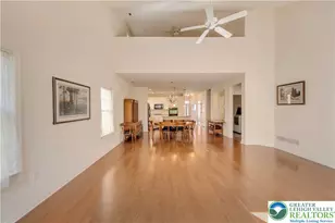 5351 Presidents Dr, Bethlehem City, PA 18017 - Photo 11