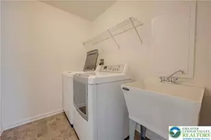 5351 Presidents Dr, Bethlehem City, PA 18017 - Photo 27