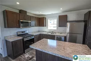 20 Court St, Franklin Twp, PA 18235 - Photo 13