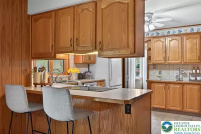 1524 Magnolia Drive, Upper Macungie Township, PA 18069 - Photo 23