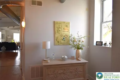 43 N Delaware Drive #3, Easton, PA 18042 - Photo 3