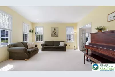 3423 Courtney, Upper Saucon Township, PA 18034 - Photo 9