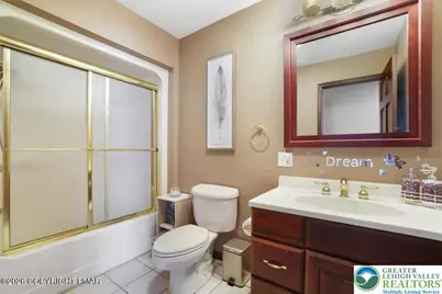 355 Washington Road, Carbondale, PA 18407 - Photo 17