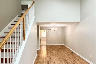 5517 Tanglewood Ln, Lower Macungie Township, PA 18106 - Photo 3