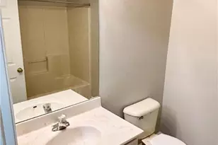 5517 Tanglewood Ln, Lower Macungie Township, PA 18106 - Photo 19