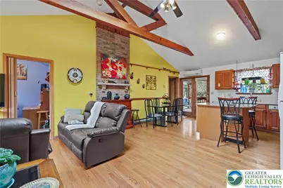 3134 Ross Road, Ross Twp, PA 18353 - Photo 7