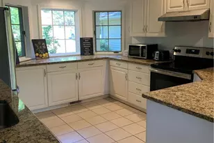520 Eagle Dr, Middle Smithfield, PA 18302 - Photo 5