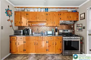 2904 Diamond Ave, Allentown City, PA 18103 - Photo 9