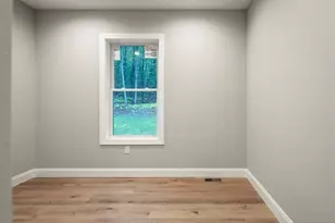 141 Lookout Ct, Henryville, PA 18332 - Photo 13