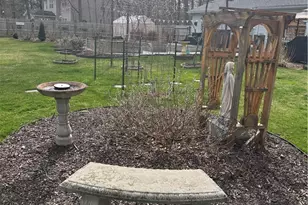 1220 Juno Dr, Chestnuthill Twp, PA 18330 - Photo 11