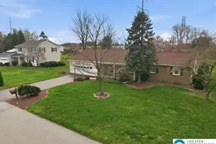 3875 Wellington Dr, Bethlehem Township, PA 18020 - Photo 3