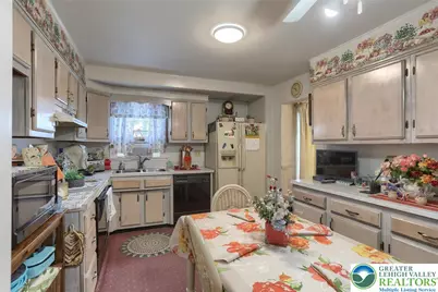 81 Locust Avenue, Hershey, PA 17033 - Photo 9